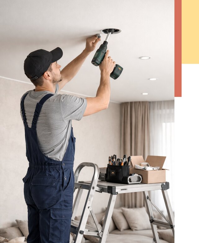 Установка и монтаж точечных светильников в натяжной потолок в Махачкале от 1864 руб. | ОТДЕЛОЧНИК-Мхч