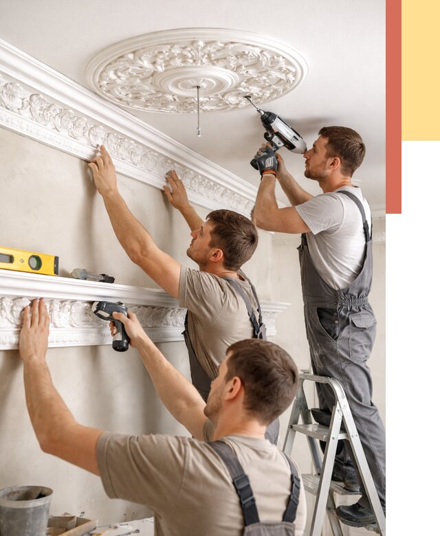 Монтаж лепнины на потолок в Махачкале от 3314 руб. быстро и недорого | ОТДЕЛОЧНИК-Мхч